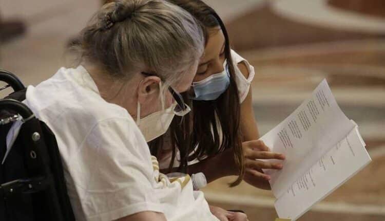 A Genova, politiche sociali, nuova finestra per accedere a bonus badanti, oltre 450mila euro disponibili