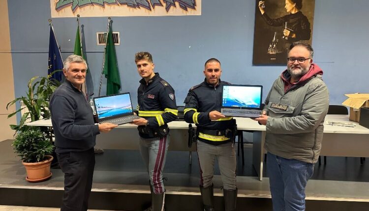 Varese: rinvenuti i computer rubati al Liceo Scientifico M. Curie di Tradate.