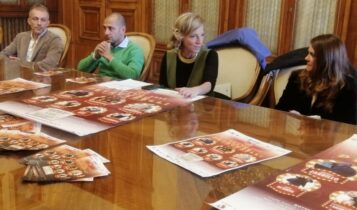 Presentata a Palazzo Città a Bari la decima edizione de "le strade di San Nicola", uno spettacolo benefico al Petruzzelli