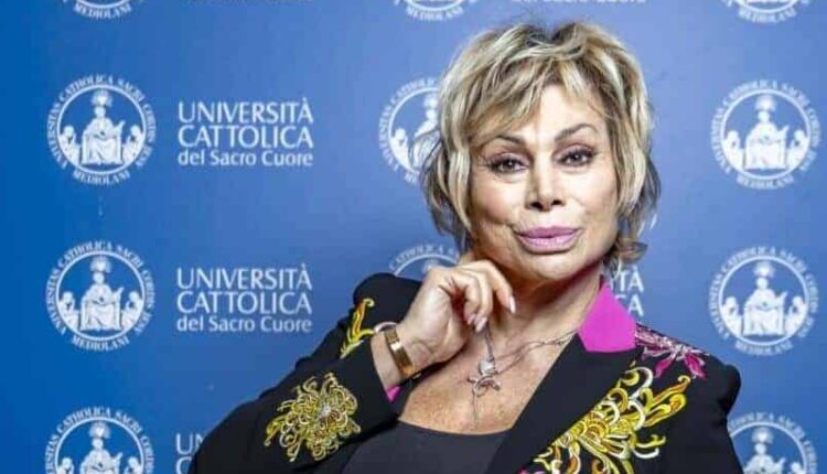 I protagonisti di allora sbarcano a Striscia la Notizia