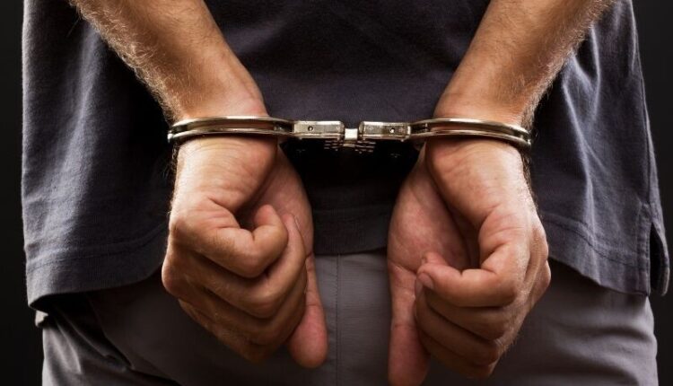 Cecina: 18enne evade dai domiciliari.