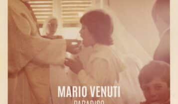 Mario Venuti, dopo il grande successo della tournée estiva festeggia il doppio traguardo dei 60 anni e dei 40 anni di carriera con il tour nei teatri e nei club italiani