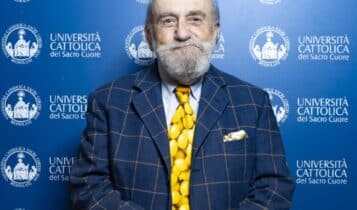 I protagonisti di allora sbarcano a Striscia la Notizia