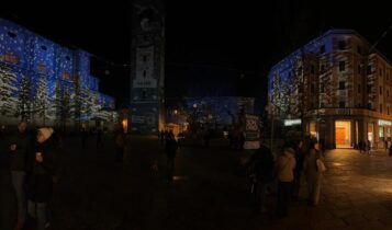 Sondrio, un natale di luci e di colori in un'atmosfera magica viaggiando sulla slitta di Babbo Natale