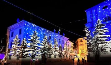 Sondrio, un natale di luci e di colori in un'atmosfera magica viaggiando sulla slitta di Babbo Natale
