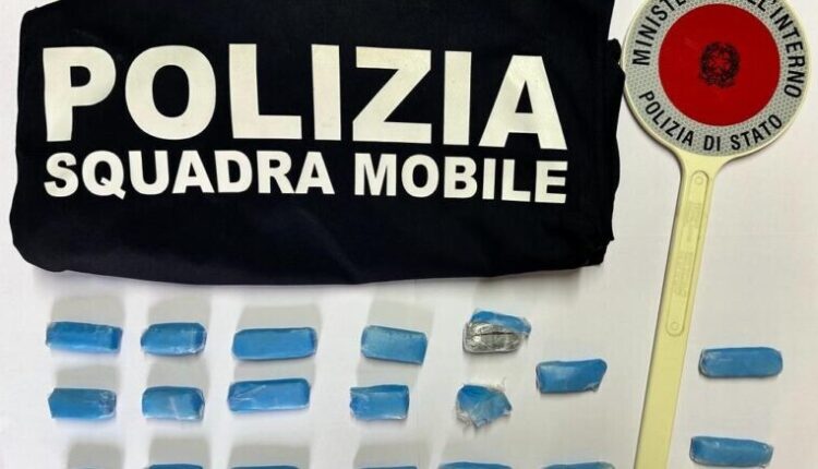 Pescara: spaccio di cocaina, arrestate due persone