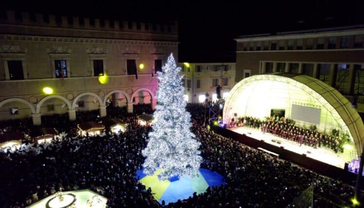 Il catercapodanno da il via all'anno straordinario di Pesaro 2024