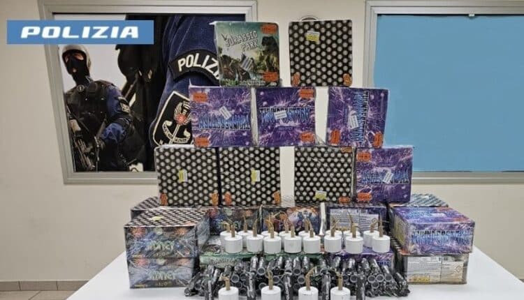 Taranto: vende botti illegali via chat, arrestato dalla Polizia di Stato.