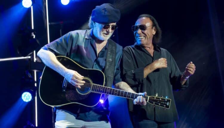 Il grand finale di Venditti e De Gregori nei Palasport italiani