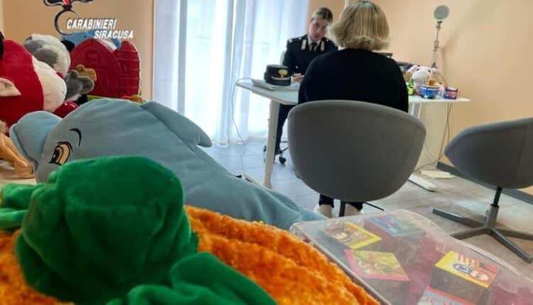 Siracusa: 48enne maltratta la moglie e i figli con percosse, minacce e ingiurie.