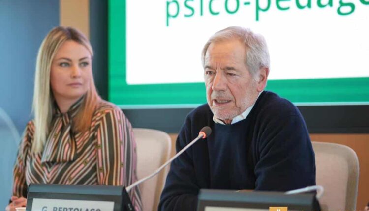 bertolaso-intervento-scuola-in-ascolto-5