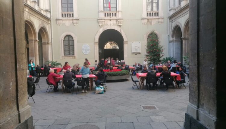 Catania, Natale '23, pranzo di solidarietà in Municipio promosso dal consiglio comunale