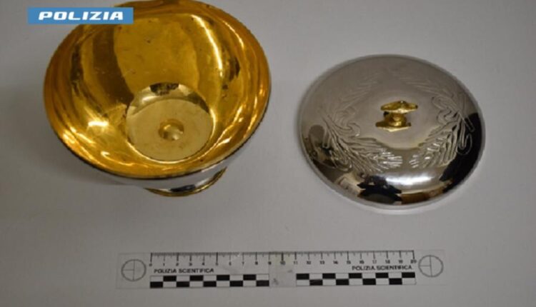 Si è svolto un furto nella chiesa matrice di Galatina a Lecce, 40enne pluripregiudicato viene denunciato.