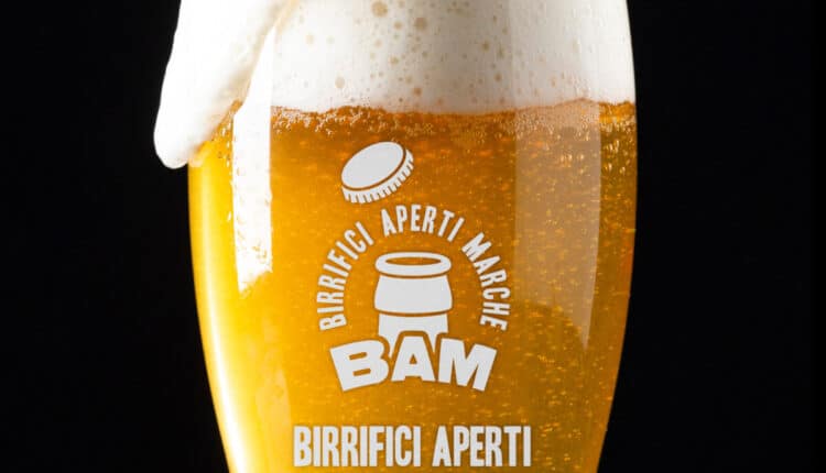 Marche, birrifici aperti per assaggiare passione e creatività nel mondo della birra agricola e artigianale
