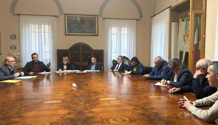 Oristano, reintegro in servizio in chiave volontaria dei medici in pensione con possibilità di utilizzo dei ricettari per le prescrizioni mediche