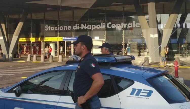 Napoli: sorpreso con la droga, Polizia di Stato arresta un 37enne tunisino
