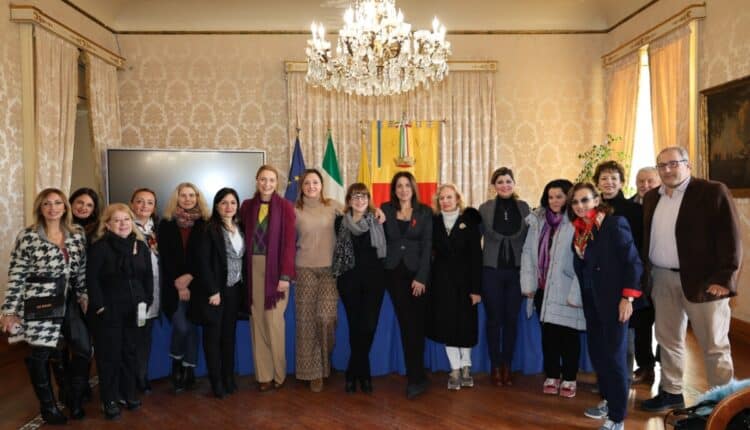 Napoli, comune e scuole avviano un progetto per il contrasto alla violenza e agli stereotipi di genere