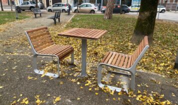 Verona, in piazza Cervignano si gioca a scacchi