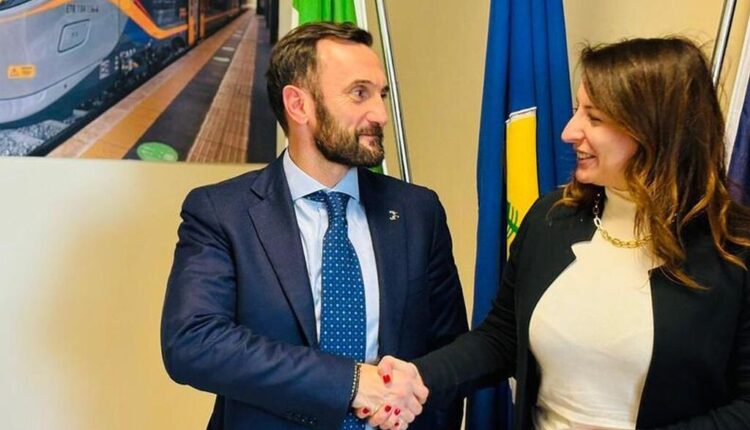 Calabria, liquidati 25 milioni di euro per l'acquisto di 103 nuovi autobus