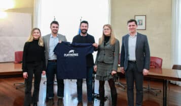 Nella sala Giunta è stato siglato il protocollo d'intesa tra il Comune di Trieste e l'organizzazione di volontariato Plastic free