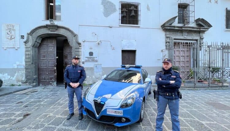 Napoli, Borgo Sant'Antonio Abate: rintracciato dalla Polizia di Stato. Dovrà scontare oltre un anno di reclusione.