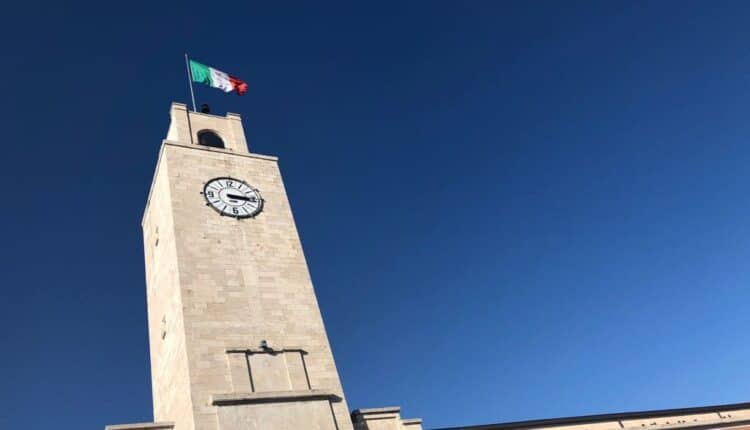 Latina, aule universitarie nell'ex falegnameria, via libera dal Consiglio comunale