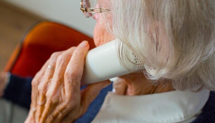 Forlì: truffe agli anziani con finto poliziotto o finto avvocato, fermata e denunciata un'altra donna.