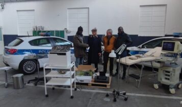 Sassari, donato un ambulatorio ginecologico a un paese senegalese grazie a Polizia locale e La Nuova Sardegna