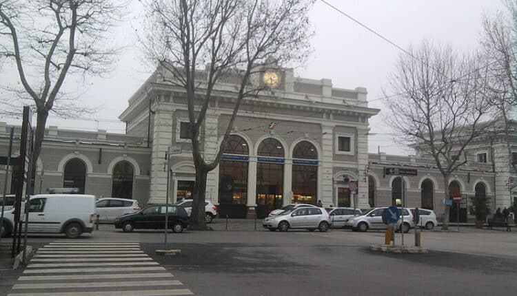 Rimini: la Polizia Ferroviaria rintraccia l’autore di un furto di bagagli di un viaggiatore.