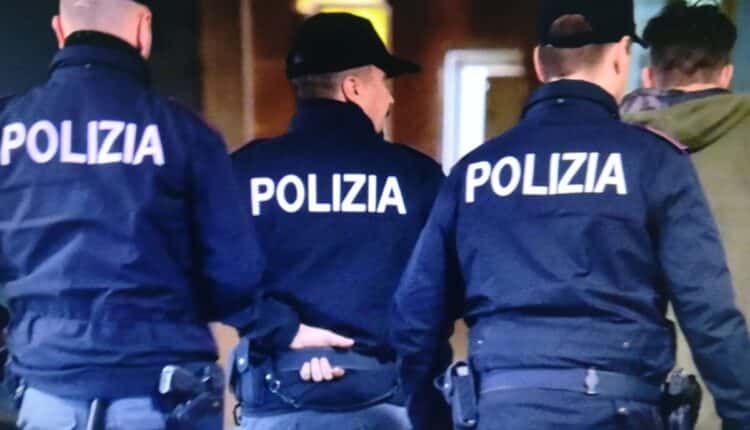 Rimini: soggetto dà in escandescenza, si rifiuta di fornire le proprie generalità e tenta di aggredire gli agenti, tratto in arresto dalla Polizia di Stato.