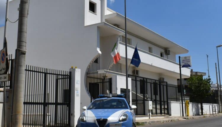 Taurisano: la Polizia di Stato arresta un 49enne responsabile anche di maltrattamenti in danno degli anziani genitori.