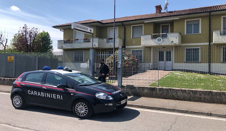 Bagnolo Cremasco, Cremona: tecnica dello specchietto per truffare. Denunciato italiano 25enne