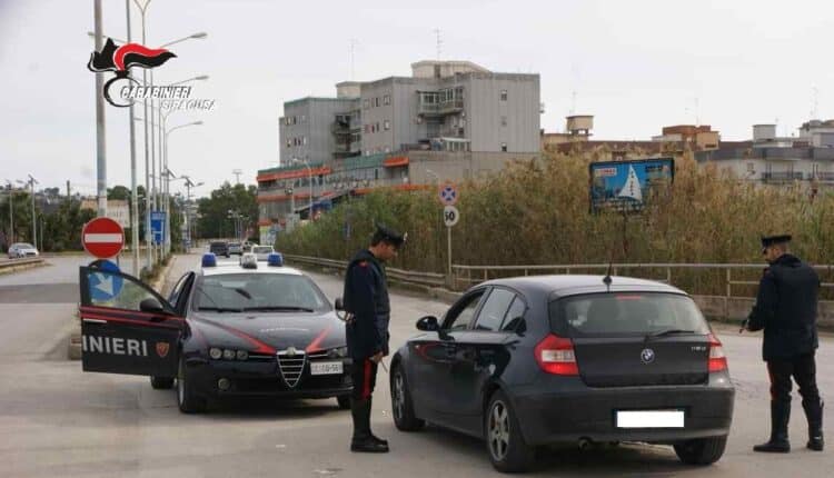 Augusta, Siracusa: evade dai domiciliari per giocare alle slot. I carabinieri arrestano un pregiudicato del luogo.