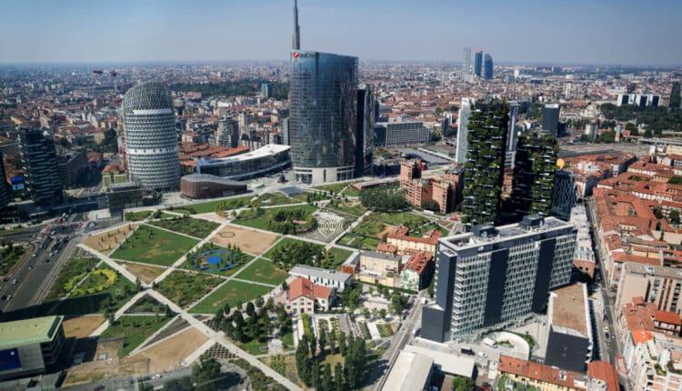 Riparte la rassegna "Milano incontra la poesia" giunta alla dodicesima edizione. A ottobre il centesimo incontro