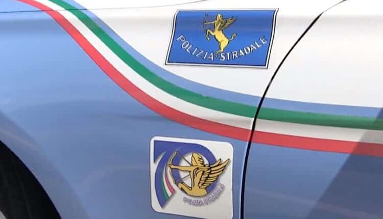 Frosinone: un controllo di routine della Polizia Stradale permette di arrestare un uomo per violazione di una misura di prevenzione severa