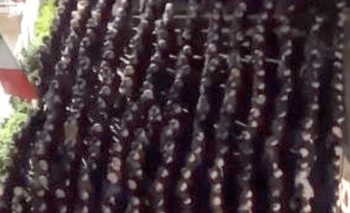 saluti romani acca larentia