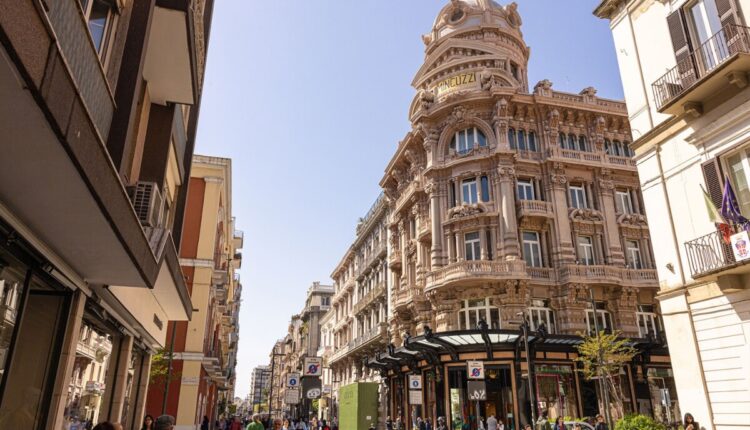 D_Bari lancia “Bari Shopping Tour”: iscrizioni aperte alle attività commerciali per la costruzione della mappa del commercio e dei tour tematici