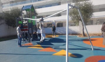 Bari, inaugurata la nuova area verde in via delle Murge e l'intervento di greening con una piccola area ludica a Parco Gentile