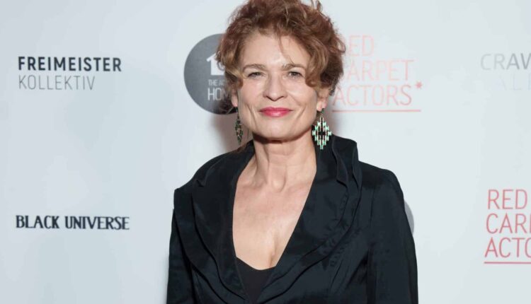 Gabrielle Scharnitzky nella nuova serie TV di Roland Emmerich: "Una storia di libertà e destino"