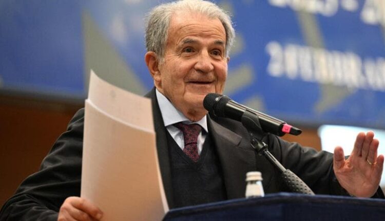 Bologna: la Giunta approva la proposta del Sindaco di conferire l'Archiginnasio d'oro a Romano Prodi.