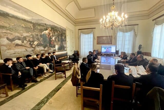 Catania: mare, via libera della giunta Trantino ai solarium con il ritorno di quello di Ognina.