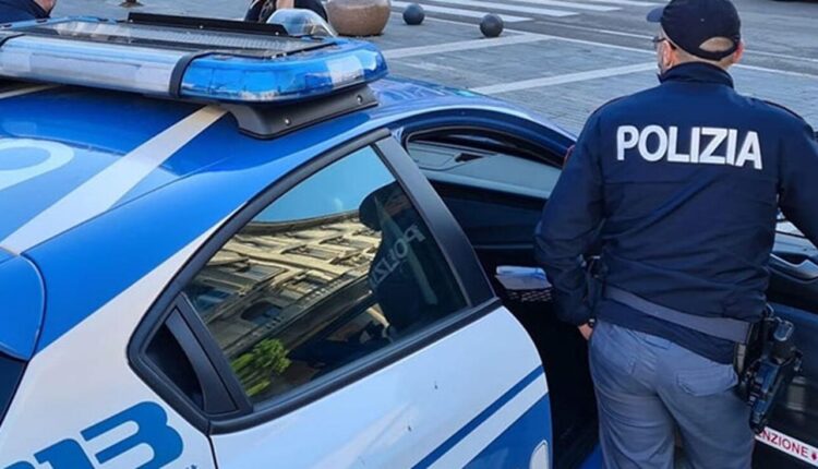 Chiaia: investe un addetto alla sicurezza dopo essere stato allontanato da un locale, fermato per tentato omicidio.