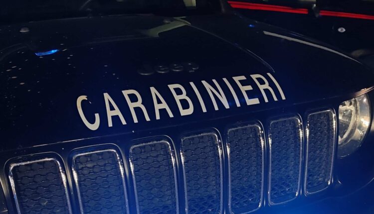 Cisterna di Latina, finanziere 27enne uccide madre e sorella della fidanzata con la pistola d ordinanza