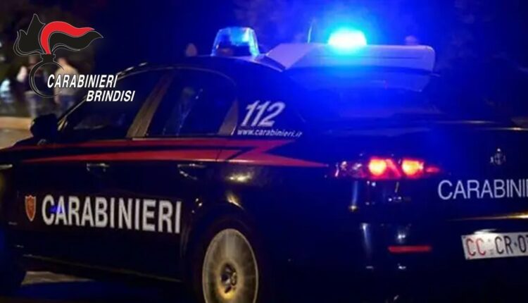 Latiano (BR). Pistola e munizioni occultate sul terrazzo di casa. un arresto da parte dei Carabinieri.