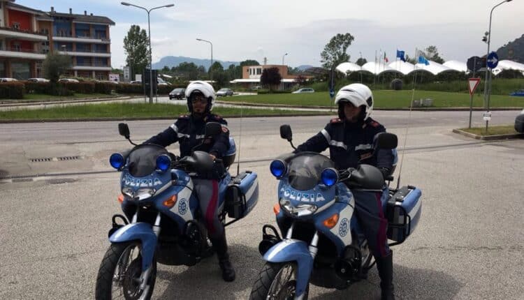 Frosinone: tre ladri in fuga in A1 presi con un bottino di circa 29.000 euro. 