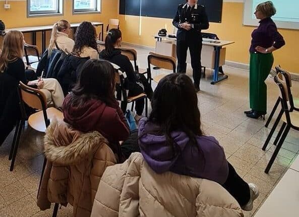 Gorizia: i Carabinieri tornano nelle scuole isontine, organizzati gli incontri per promuovere la cultura della legalità tra gli studenti.