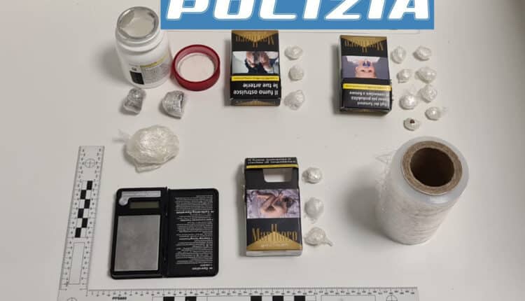 Pordenone: la Polizia di stato sequestra quasi 200 grammi di sostanza stupefacente e arresta quattro persone.