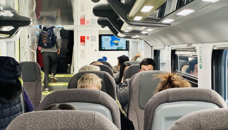 Treni, Milano - Mortara, entro giugno un altro nuovo convoglio percorrerà la linea che dal capoluogo regionale arriva sino ad Alessandria