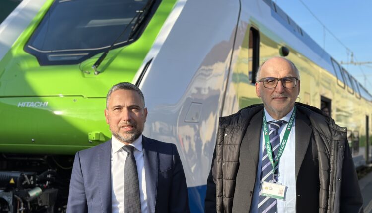 Treni, Milano - Mortara, entro giugno un altro nuovo convoglio percorrerà la linea che dal capoluogo regionale arriva sino ad Alessandria