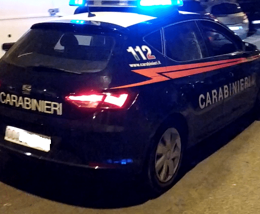 Livorno. Sorpresa a rubare all'interno di un esercizio commerciale. Bloccata e denunciata 45enne